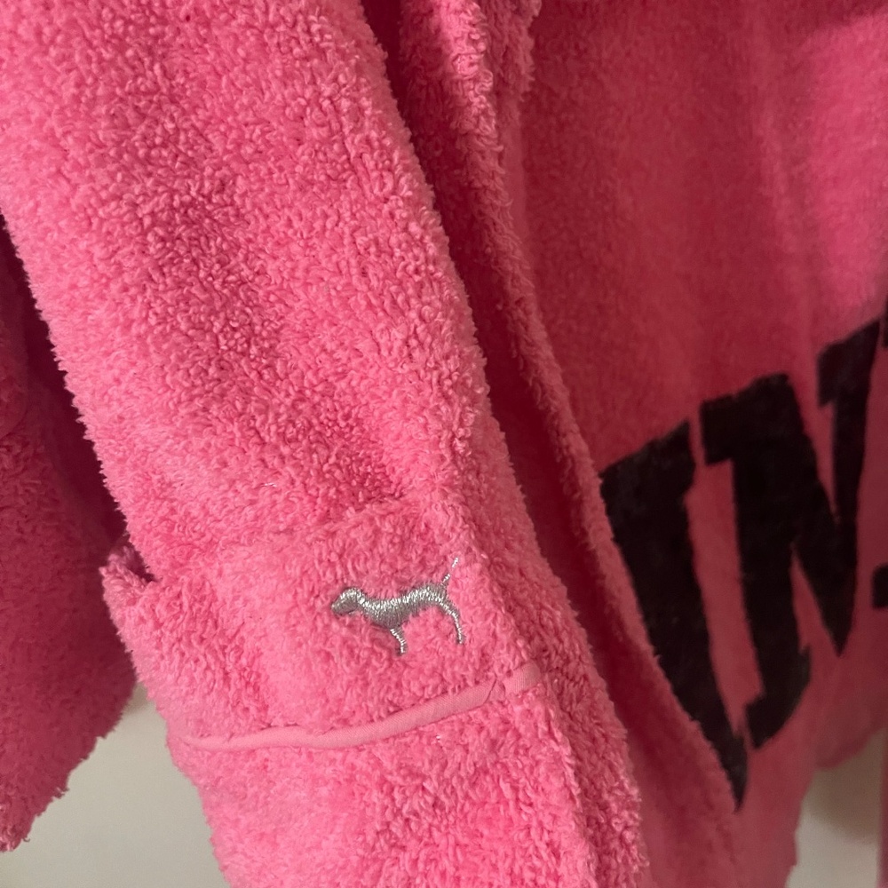 VS PINK Robe Size XS - Picture 2 of 6
